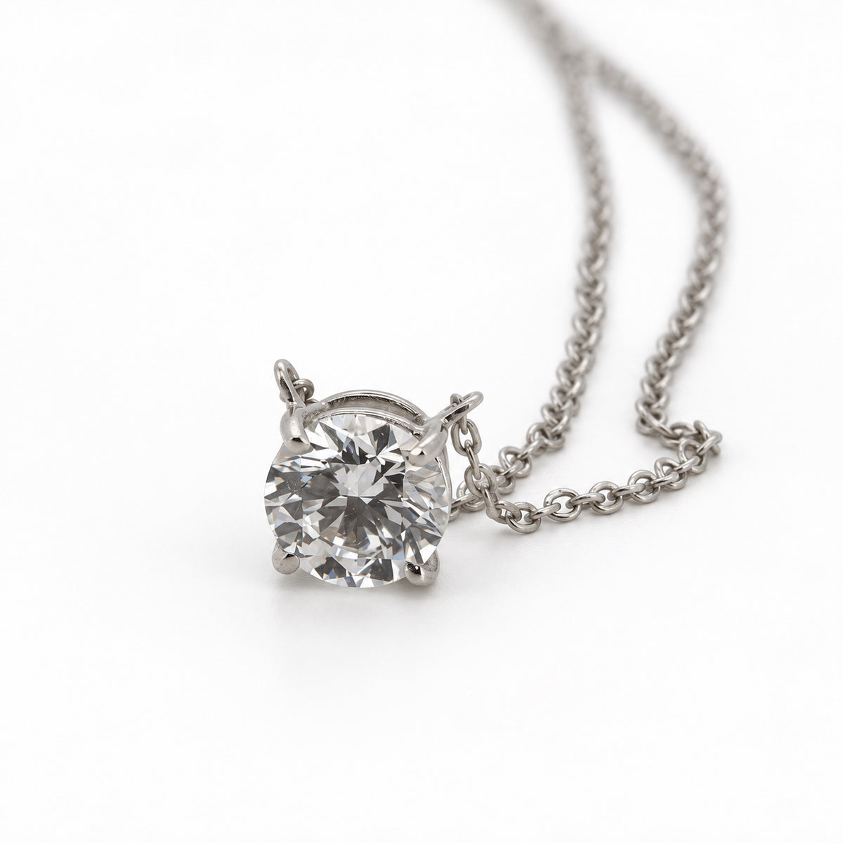 Round Solitaire Pendant Necklace