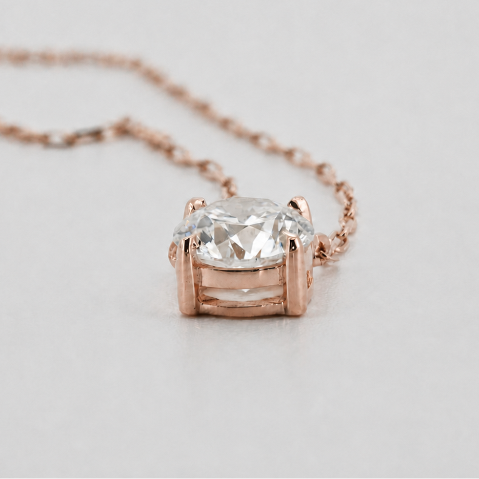 Rose-gold visualization of the round diamond pendant necklace, side profile #Metal_14K Rose Gold