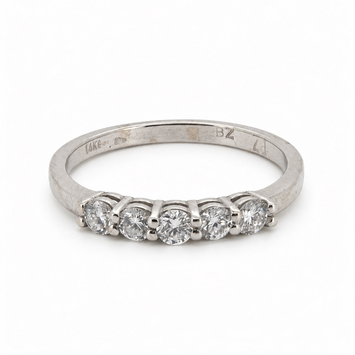 Five-stone round diamond ring, view 2